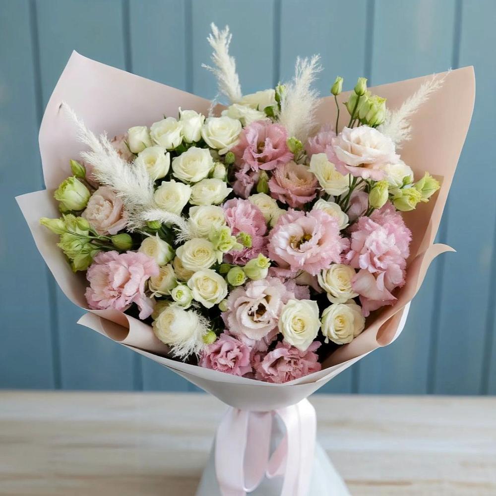 Букет цветов из: Альстромерии и Розы в Шудаяге