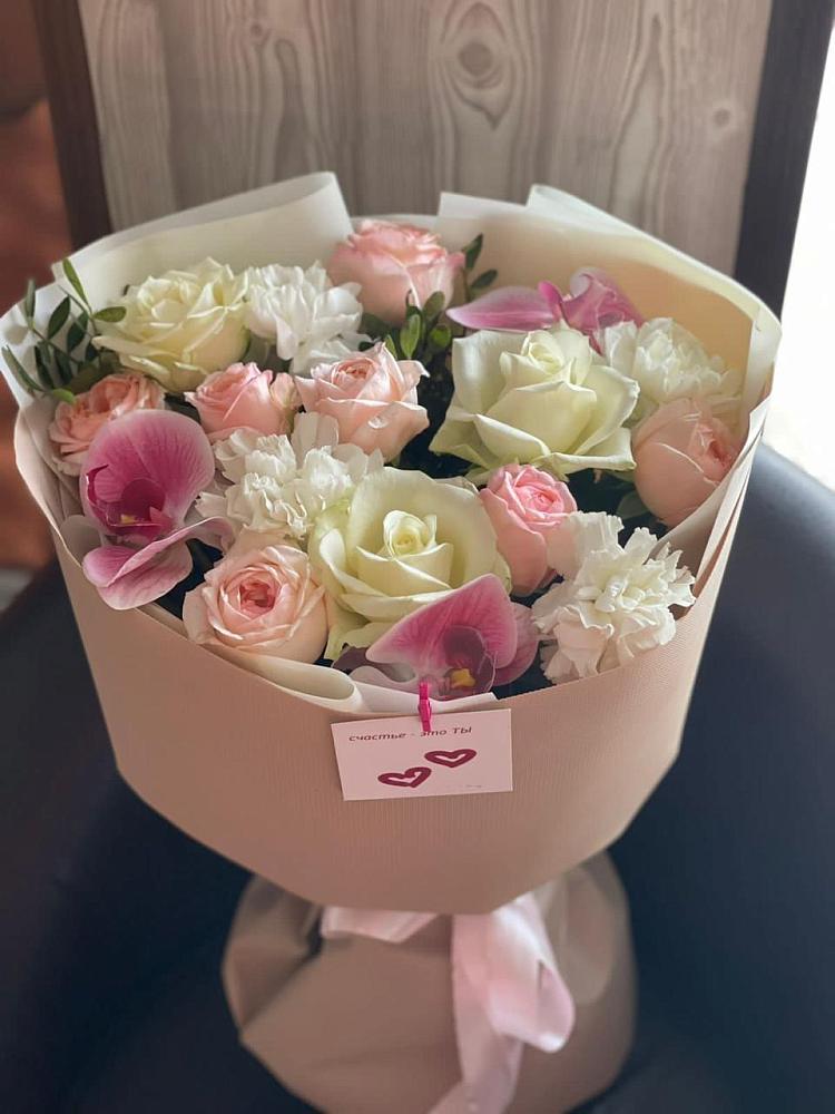 Букет цветов из: Орхидеи, Розы и Гвоздики в Шудаяге