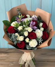 Букет цветов из:  Розы и Альстромерии в Шудаяге