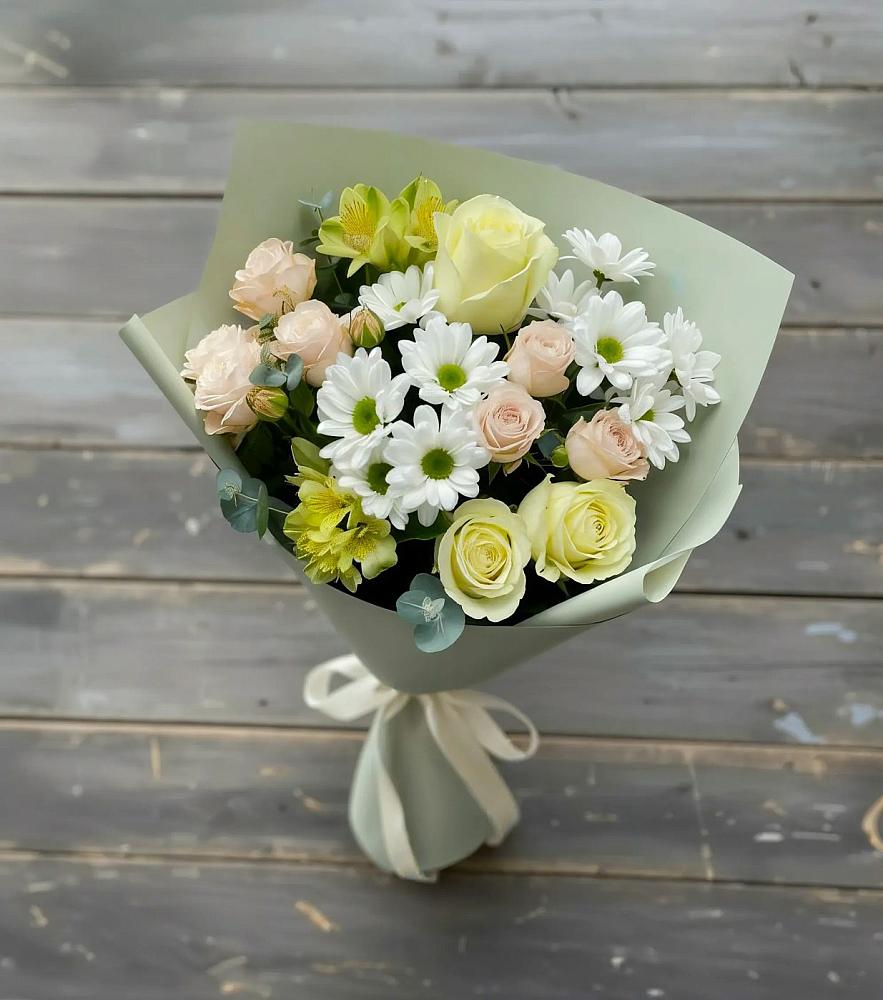 Букет цветов из: Альстромерии, Розы и Хризантемы в Шудаяге