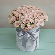 Цветочная композиция из Розы в шляпной коробке в Шудаяге