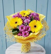 Букет цветов из:  Хризантемы и Герберы в Шудаяге