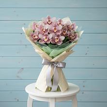 Букет цветов из:  Орхидеи и Розы #REPLACE_PRED# Шудаяге