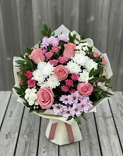 Букет цветов из:  Альстромерии, Гвоздики, Розы и Хризантемы в Шудаяге