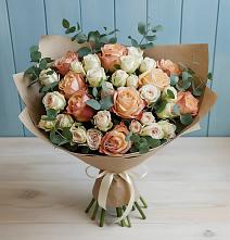Букет цветов из:  Альстромерии и Розы в Шудаяге