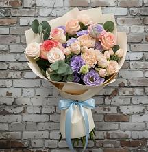 Букет цветов из:  Розы, Лизиантусы и Гвоздики в Шудаяге