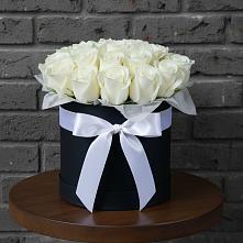 Цветочная композиция из Розы в шляпной коробке #REPLACE_PRED# Шудаяге