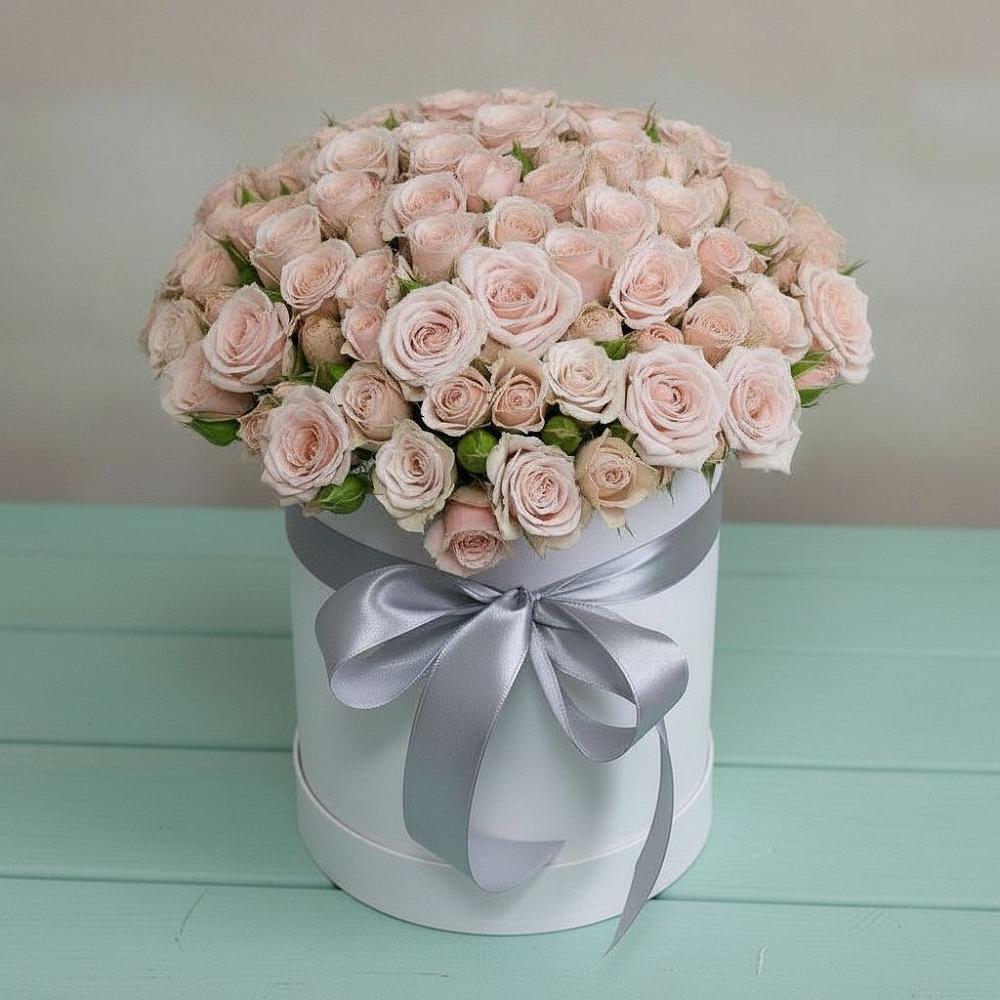 Цветочная композиция из Розы в шляпной коробке в Шудаяге